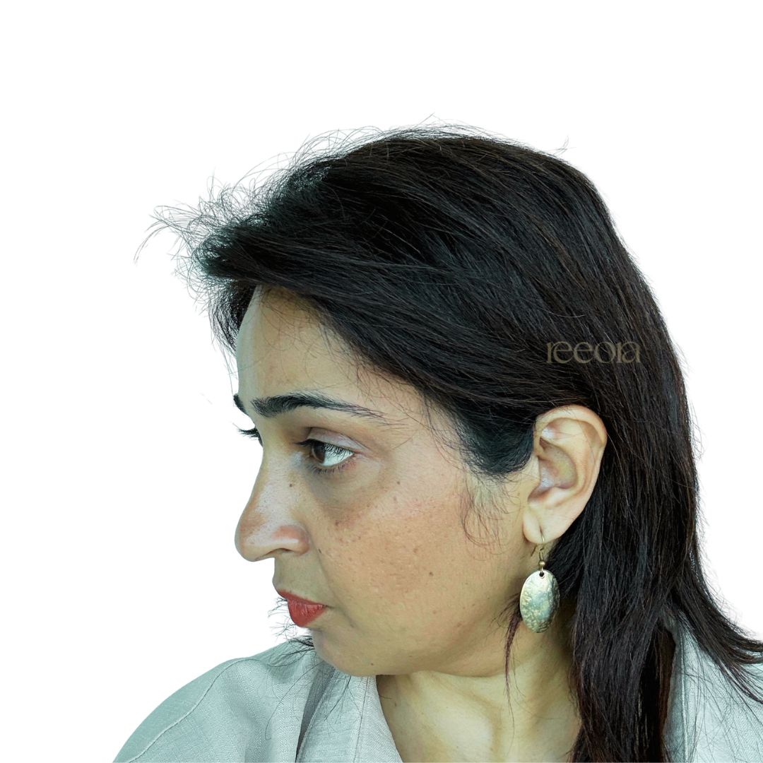 Mona | Machine Wig |  16” Natural Straight Wig | No partition|  Pre styled |  Natural black wig