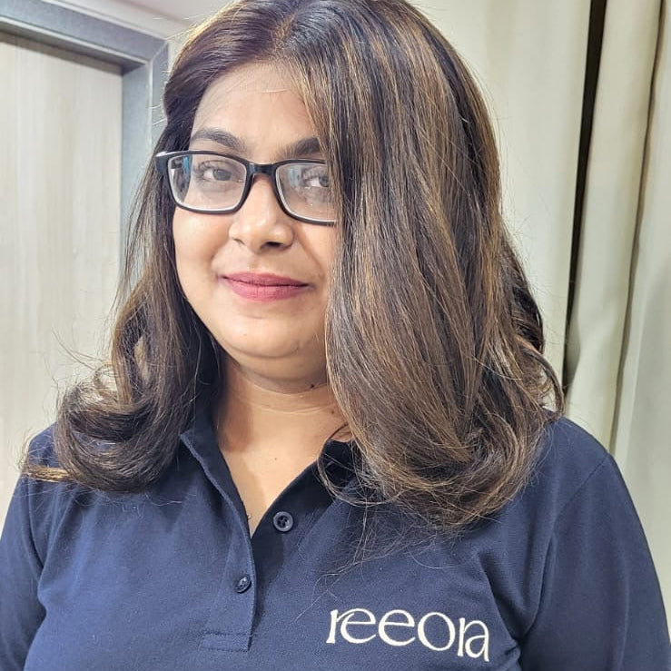 Black Short wig with Blonde Highlights - 16 inches with natural hairline