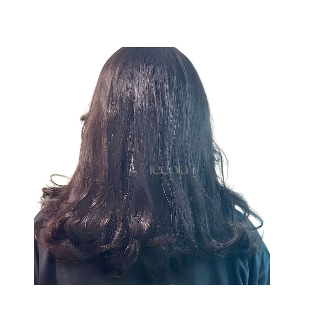 Luna | Natural wave wig | Natural Black | Basic wig | Fixed center partion in Silk base