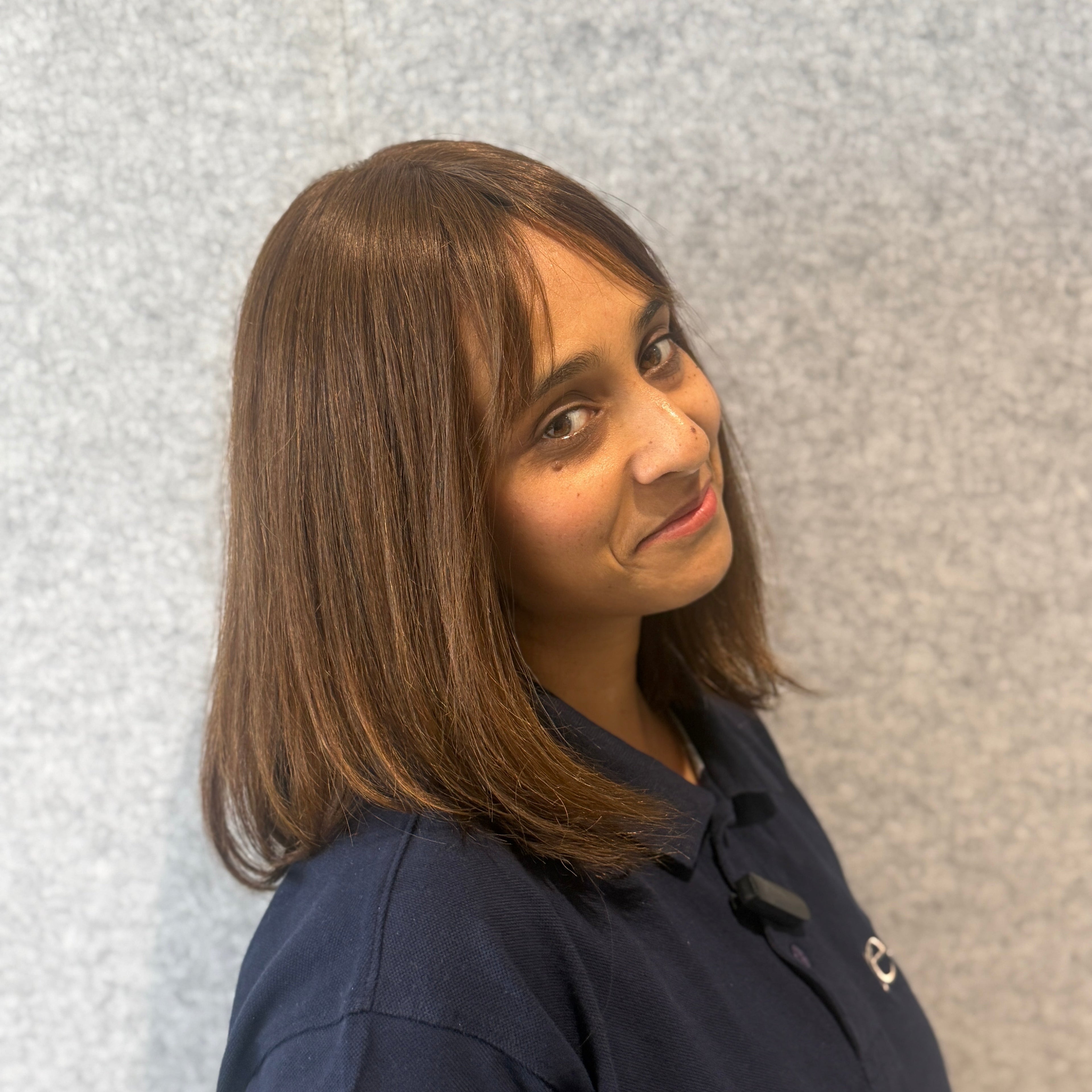 Short Blonde wig - 16inches - Cap style easy to wear wig